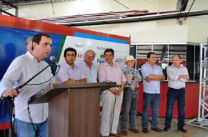 Prefeito Rogrios e autoridades do estado