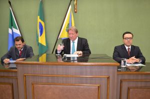Prefeito Waldeli, Des. Joo Ls e o Juiz Marcus