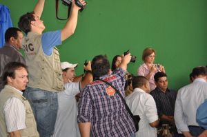 Os profissionais tiveram dificuldade para o trabalho devido o espao