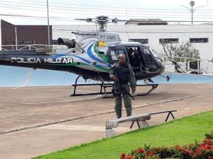 helicptero Harpia 01pousou na praa  Central Manoel Romualdo Gonalves.  