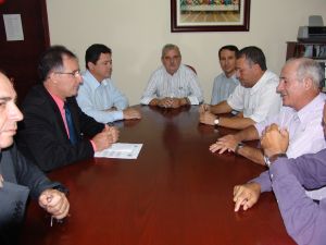 Reunio na sala da presidncia da cmara