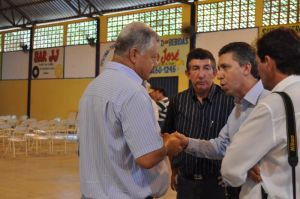  Presidente Esacheu vereador Adair e Penides