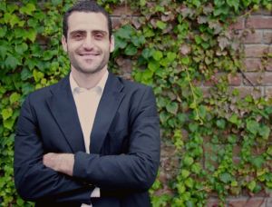 Natan Sztamfater, diretor da loja de enxovais PortCasa 