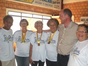 Prefeito e a equipe da cidade de Selviria