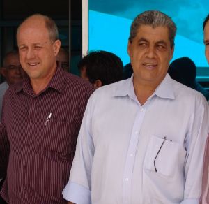 Prefeito Baird, ao lado do Governador Andr Puccinelli