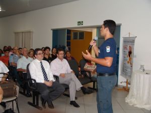 Soldado Fabricio,falando sobre PROERD