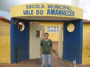  Escola Municipal Vale do Amanhecer