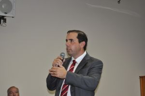 O prefeito Rogrio Rosalin,