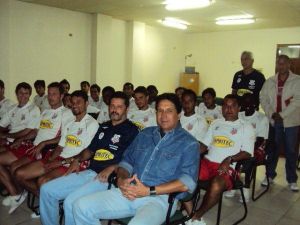 Jos Magno Maceddo, jogadores e a comisso tcnica do Esporte Clube Comercial 